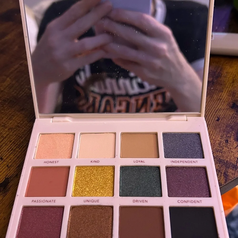 Persona Eyeshadow Palette - Pink, Peach, Gold, Green, Purple, Brown, Black